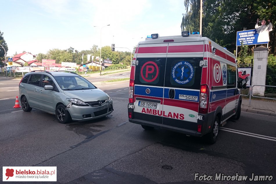 Zderzenie aut na Piłsudskiego - foto