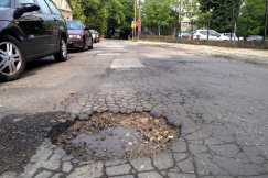 Łatanie kałuż na Grażyny