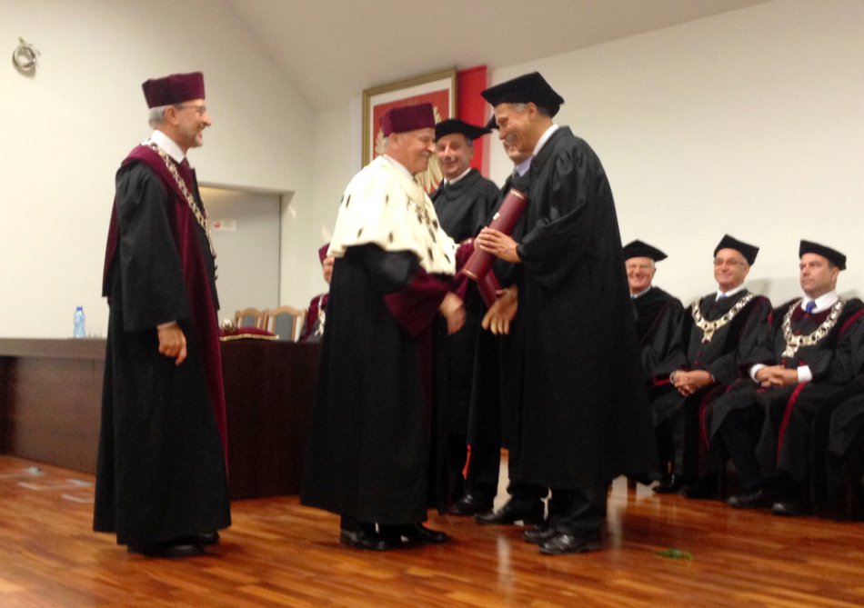 Rektor chce nadal służyć - foto