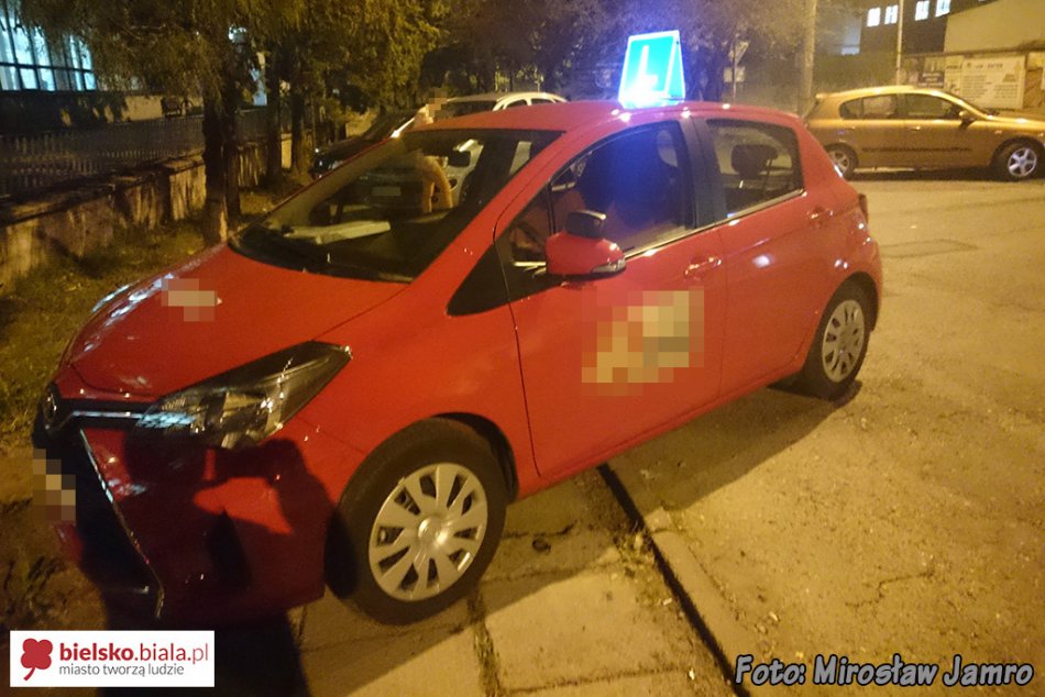 Kolizja z autem nauki jazdy - foto