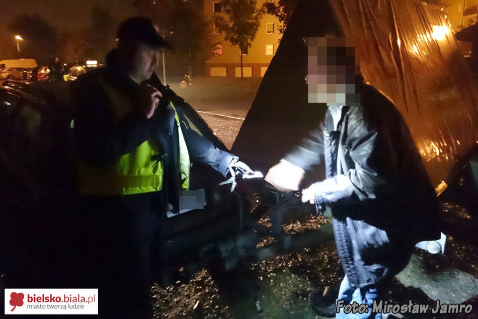 Stracił kontakt z rzeczywistością - foto