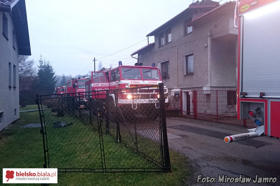 Pożar w piwnicy budynku - foto