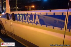 Skatowanego wrzucił do bagażnika