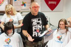 Bielscy fryzjerzy tną dla Orkiestry