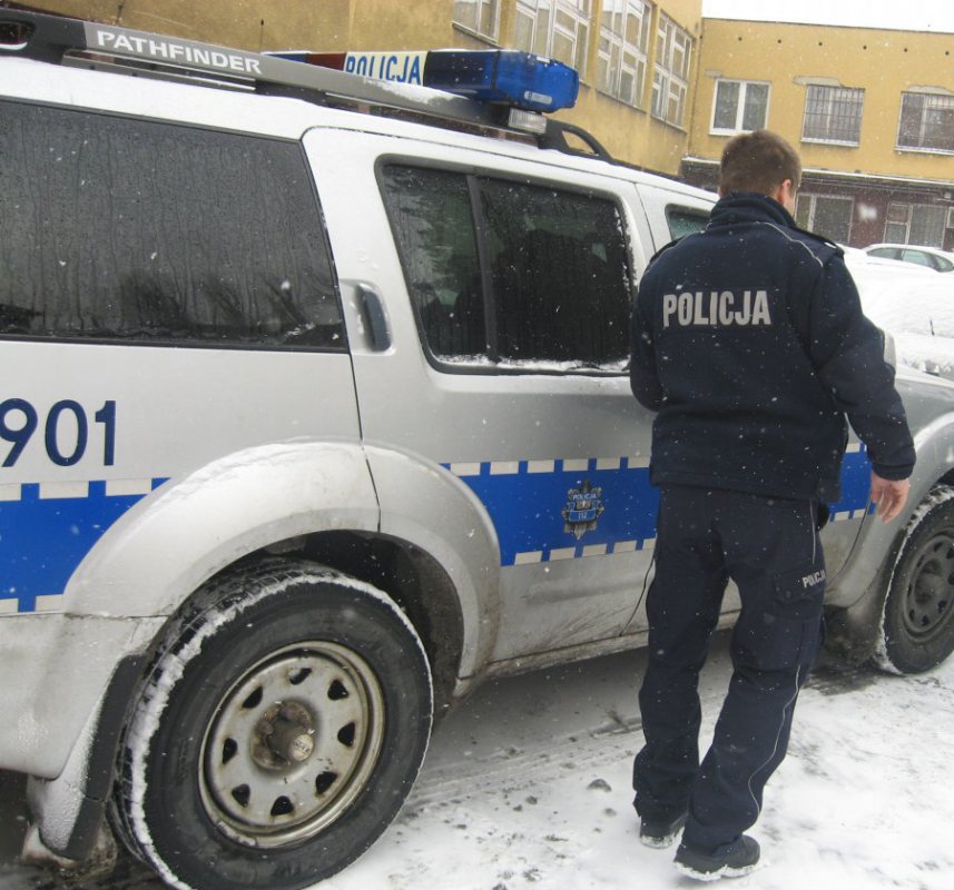 Potrąciła pieszego i uciekła