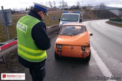 S69: świeży maluch na barierze - foto