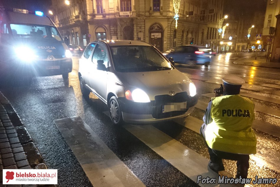 Potrącenie na przejściu - foto