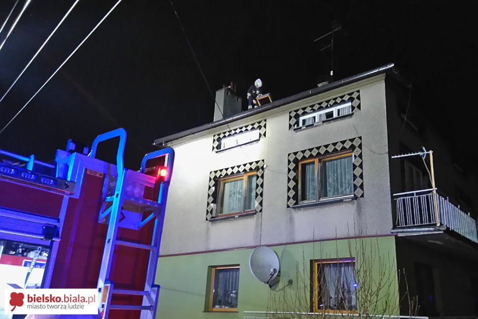Pożar sadzy w kominie - foto