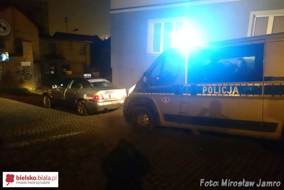 Najechała tył taksówki - foto
