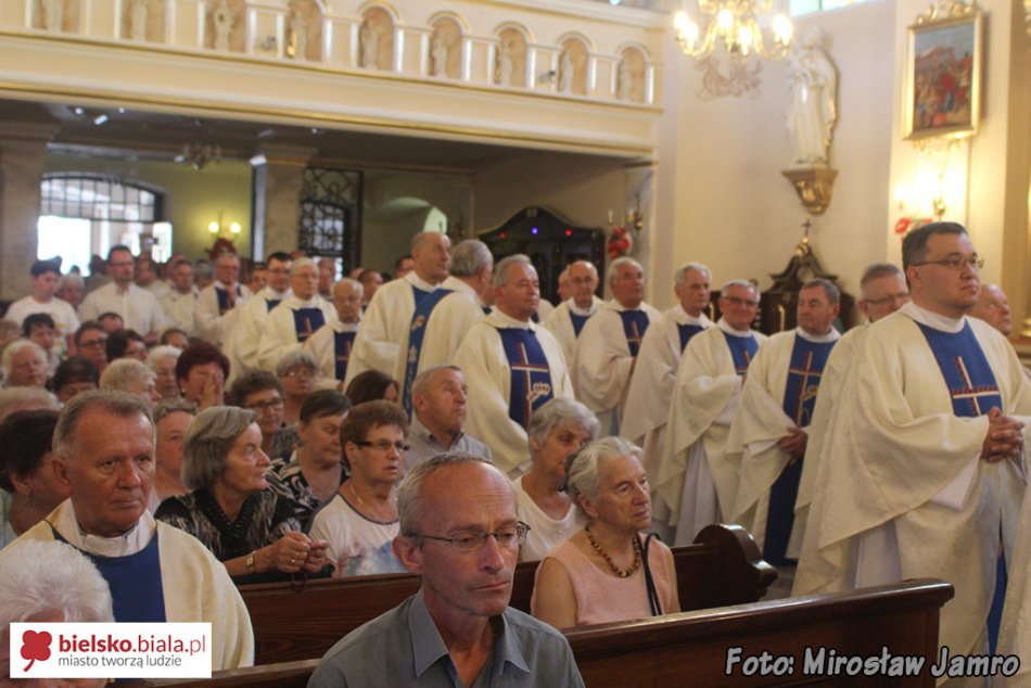 Wielka uroczystość w Hałcnowie - foto