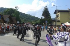 Cały świat tańczy w Beskidach