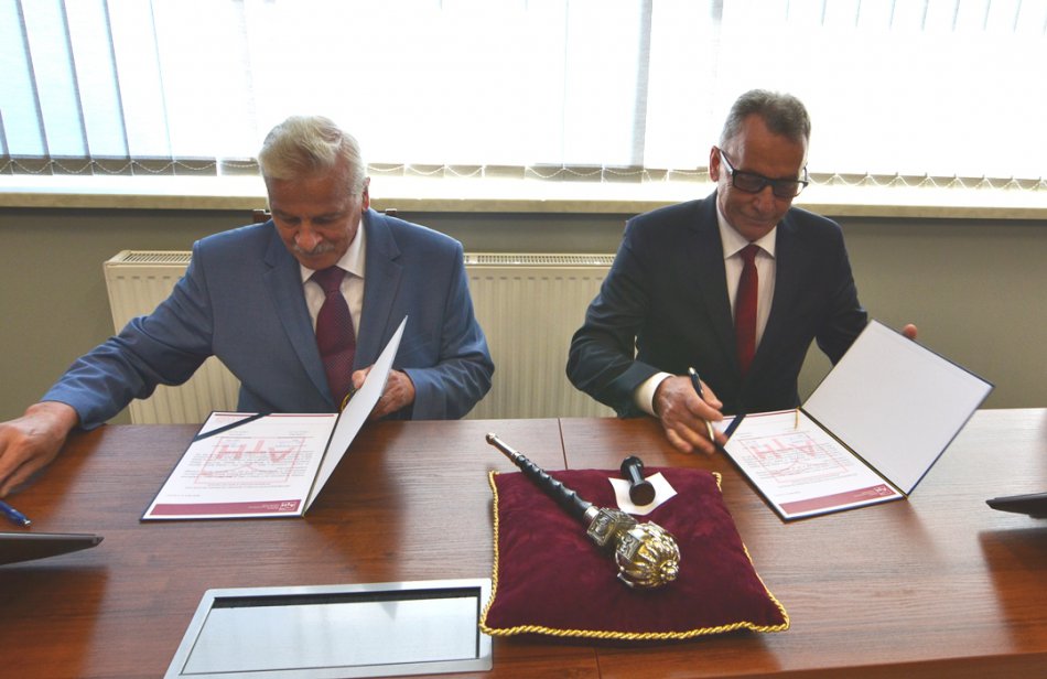 Uroczyste przekazanie władzy - foto