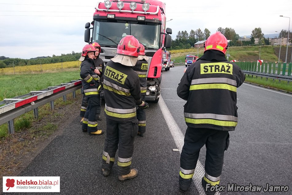 Demolka na zakręcie śmierci - foto