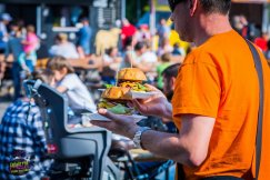 Wielka uczta w fast foodach!
