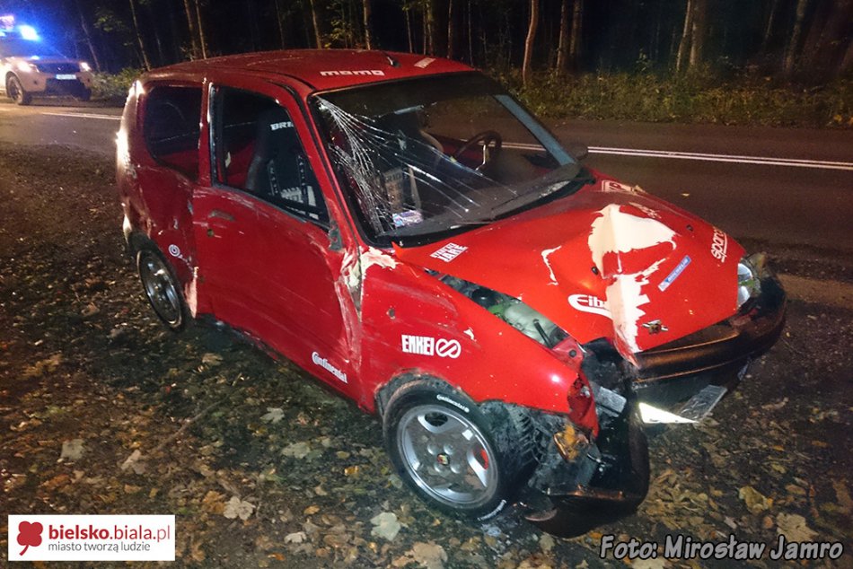 Zasnął za kierownicą - foto