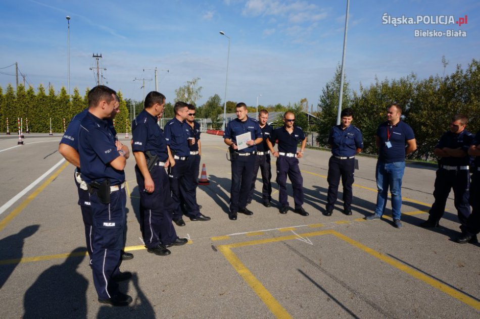 Najlepsi policjanci z drogówki - foto