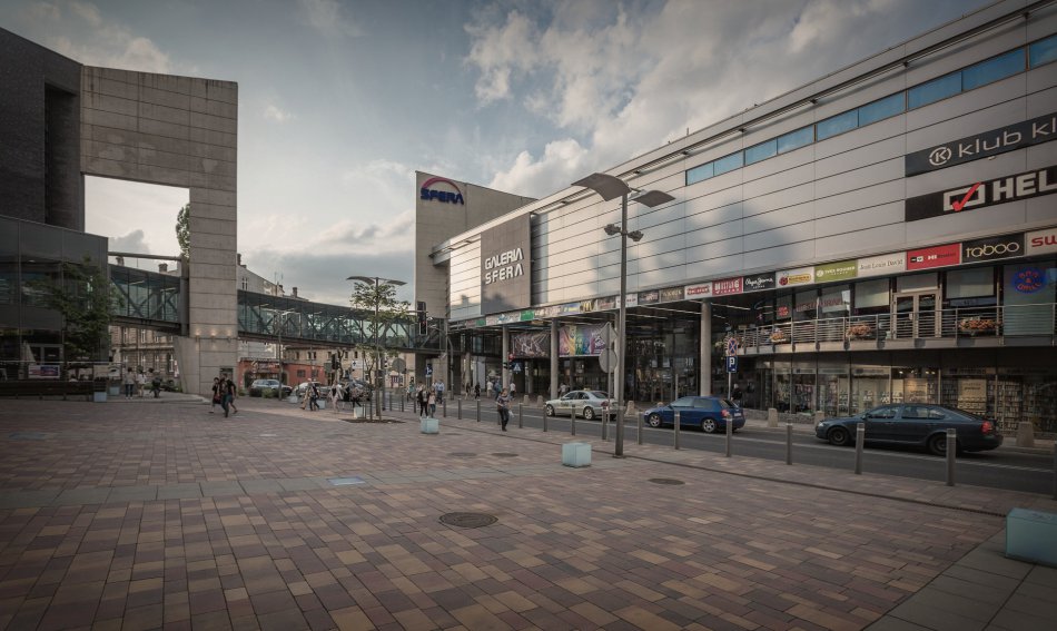 Czekają na 10-milionowego klienta