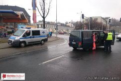 Wjechała na czerwonym - foto