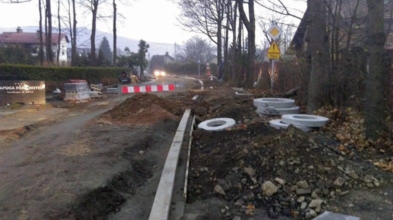 Opóźniony remont ul. Zapora - foto