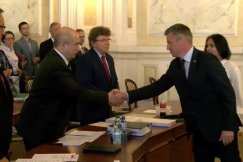 Nie chcą obniżać pensji prezydenta