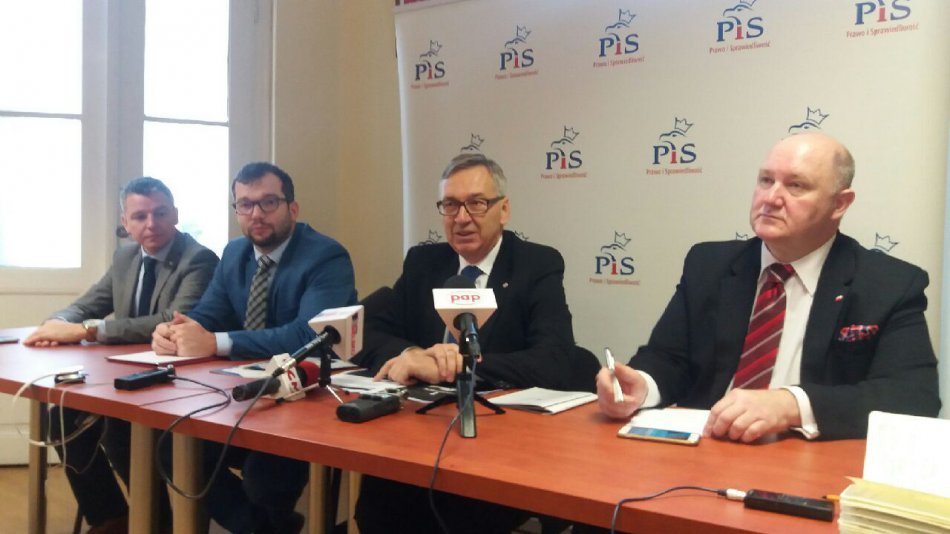 Potrzeba więcej pieniędzy na 500+