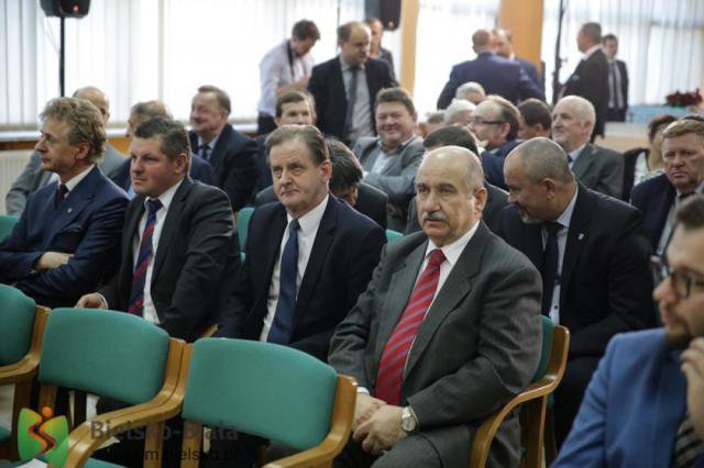 Prezydent Krywult apeluje do premier