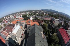 Przełom za przełomem