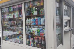 Kiosk na przystanku do wynajęcia