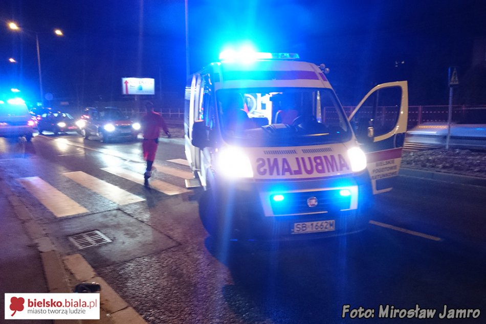 Wypadek na przejściu dla pieszych - foto