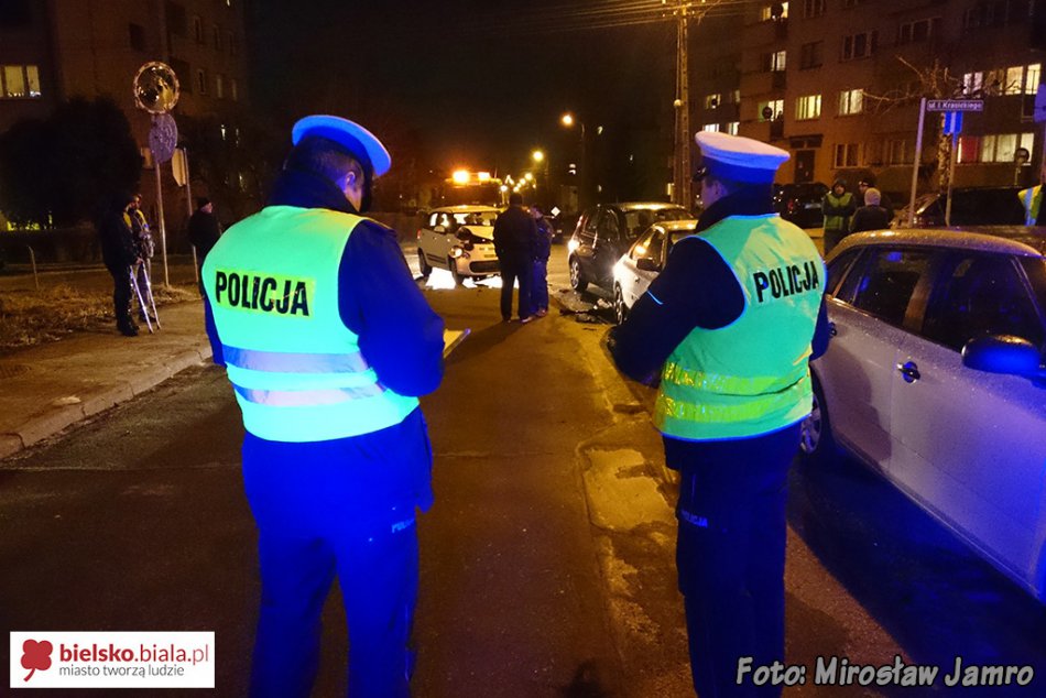 Uszkodził cztery auta - foto