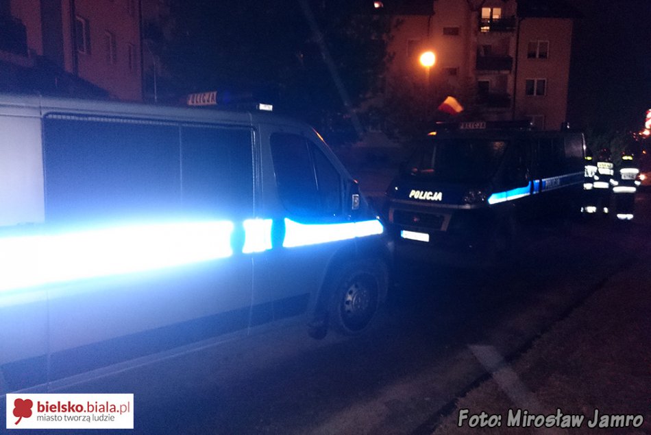 Nocą spadł z piorunochronu - foto