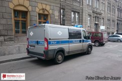 Potrącił inwalidę na wózku - foto