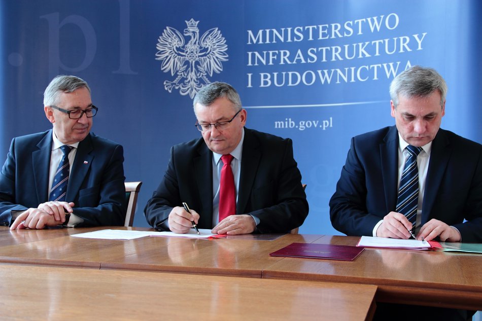 Minister zatwierdził program budowy S1