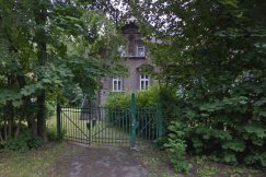 Willa z parkiem idzie pod młotek