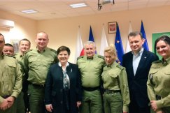 Kurtuazyjna wizyta premier Szydło - foto