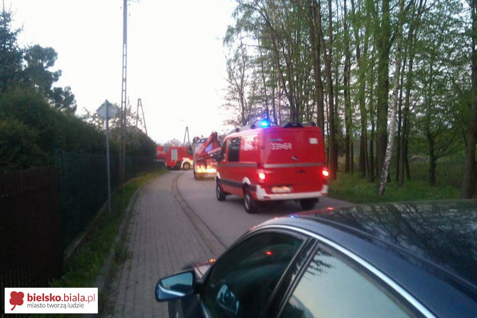 Ewakuacja po rozszczelnieniu gazociągu - foto