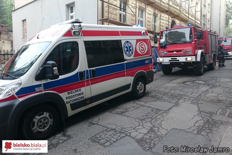 Nietrzeźwy lokator zaprószył ogień - foto