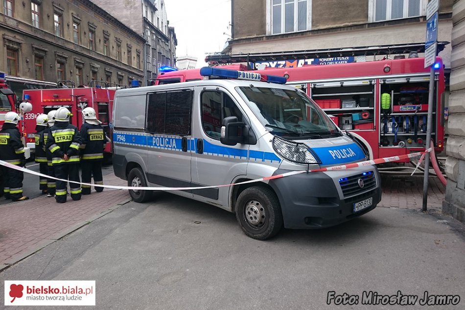Pożar w kamienicy przy Cechowej - foto