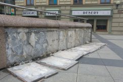 Wandale na placu Chrobrego? - foto