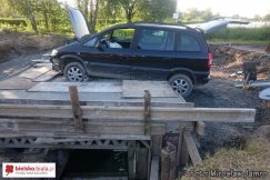 Wpadł do świeżego betonu - foto