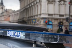 Policyjnym radiowozem do porodu