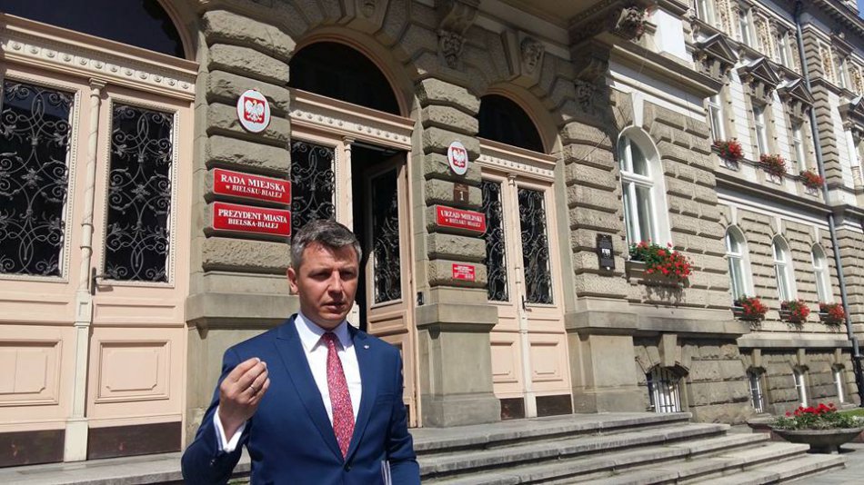 Zażenowany Drabek pisze do prezydenta