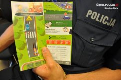 Odłóż komórkę - łapki na kierownicę!