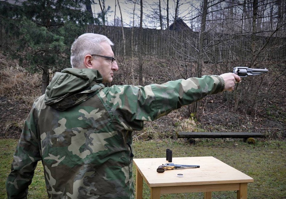 Poseł Pięta zaprasza na kurs strzelecki