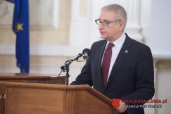 Poseł Pięta chce dekoncentrować media