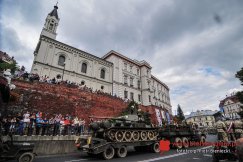 Czarne chmury nad „Operacją Południe”