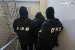 Kilogramy narkotyków w mieszkaniu dilera