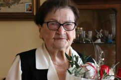 Pani Maria ma sto lat. Najlepsze życzenia!