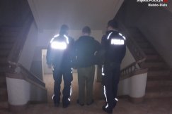 Zaalarmowano wszystkie patrole. Filmowy pościg za skradzionym autem