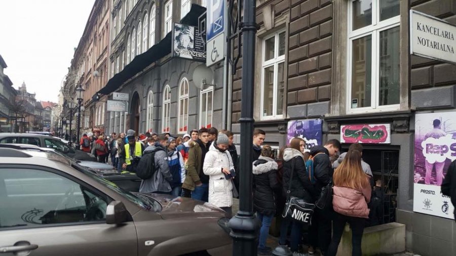 Tłum na Quebonafide. Kogo słuchają teraz młodzi?